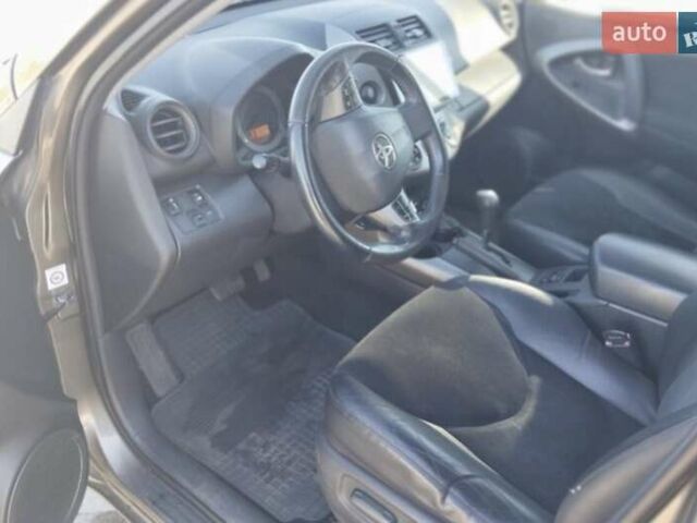 Коричневый Тойота РАВ 4, объемом двигателя 2.2 л и пробегом 202 тыс. км за 12800 $, фото 5 на Automoto.ua