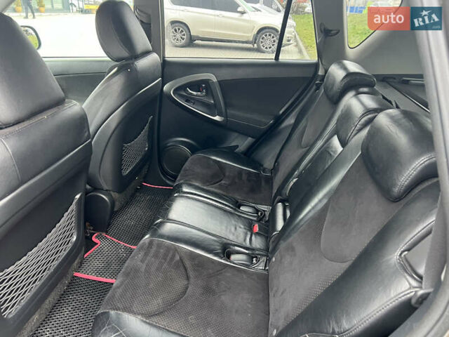 Коричневый Тойота РАВ 4, объемом двигателя 2.2 л и пробегом 323 тыс. км за 13500 $, фото 12 на Automoto.ua