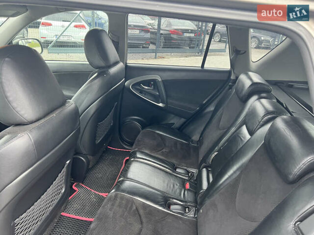 Коричневый Тойота РАВ 4, объемом двигателя 2.2 л и пробегом 323 тыс. км за 13500 $, фото 19 на Automoto.ua