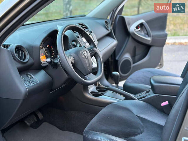 Коричневый Тойота РАВ 4, объемом двигателя 2 л и пробегом 67 тыс. км за 14800 $, фото 10 на Automoto.ua