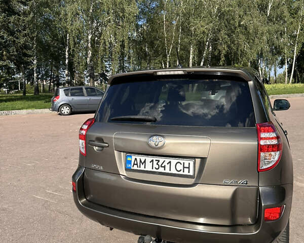 Коричневый Тойота РАВ 4, объемом двигателя 2.23 л и пробегом 228 тыс. км за 11000 $, фото 8 на Automoto.ua