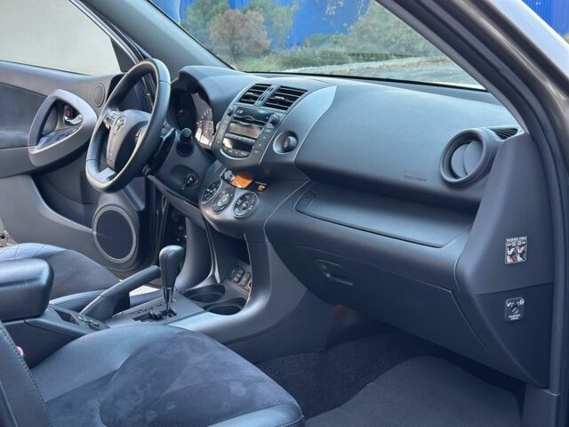 Коричневый Тойота РАВ 4, объемом двигателя 2 л и пробегом 67 тыс. км за 14800 $, фото 10 на Automoto.ua