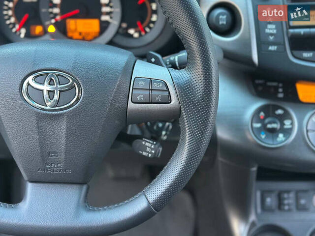 Коричневый Тойота РАВ 4, объемом двигателя 2 л и пробегом 67 тыс. км за 14800 $, фото 32 на Automoto.ua