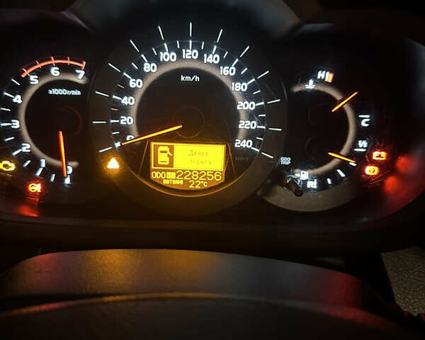 Коричневый Тойота РАВ 4, объемом двигателя 2.23 л и пробегом 228 тыс. км за 11000 $, фото 16 на Automoto.ua