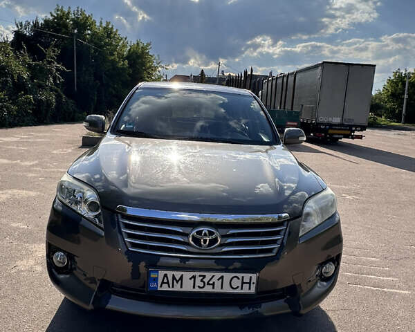 Коричневый Тойота РАВ 4, объемом двигателя 2.23 л и пробегом 228 тыс. км за 11000 $, фото 7 на Automoto.ua