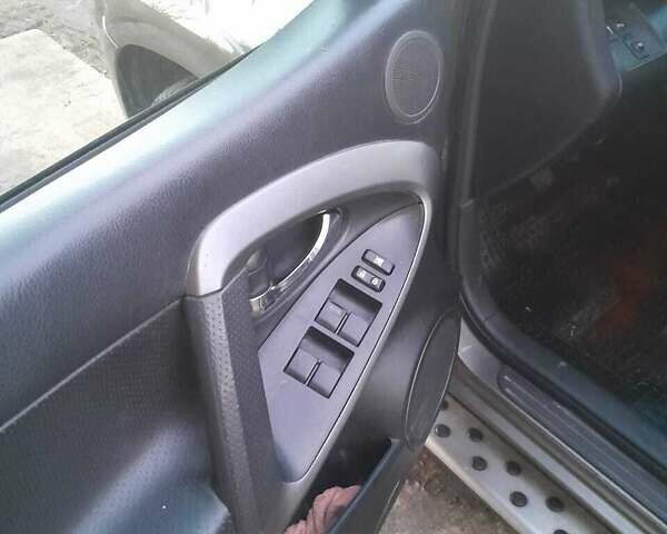 Коричневый Тойота РАВ 4, объемом двигателя 2.23 л и пробегом 250 тыс. км за 13500 $, фото 5 на Automoto.ua