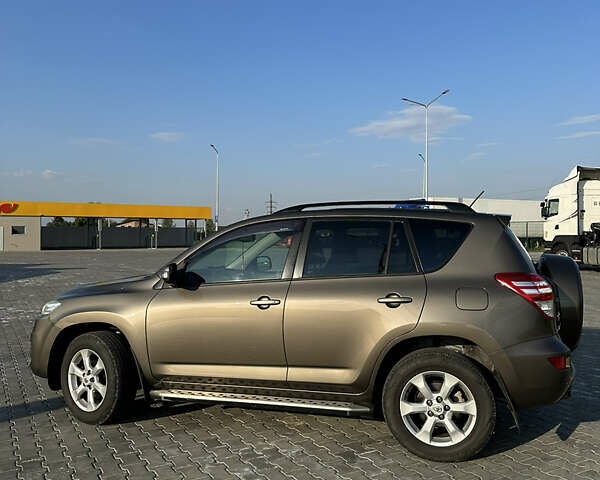 Коричневый Тойота РАВ 4, объемом двигателя 2 л и пробегом 253 тыс. км за 12500 $, фото 7 на Automoto.ua