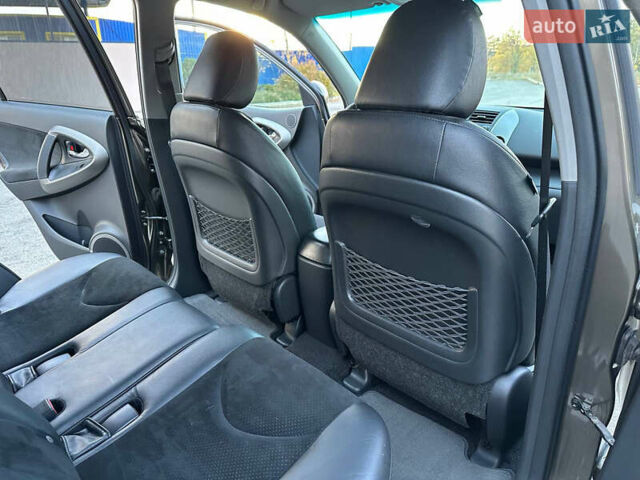 Коричневый Тойота РАВ 4, объемом двигателя 2 л и пробегом 67 тыс. км за 14800 $, фото 22 на Automoto.ua