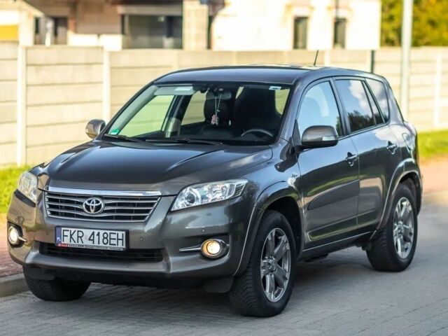 Коричневый Тойота РАВ 4, объемом двигателя 2.2 л и пробегом 187 тыс. км за 8100 $, фото 6 на Automoto.ua