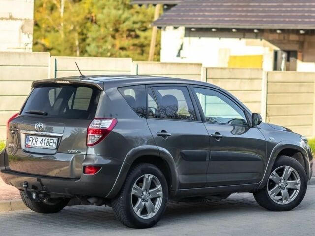 Коричневый Тойота РАВ 4, объемом двигателя 2.2 л и пробегом 187 тыс. км за 8100 $, фото 8 на Automoto.ua