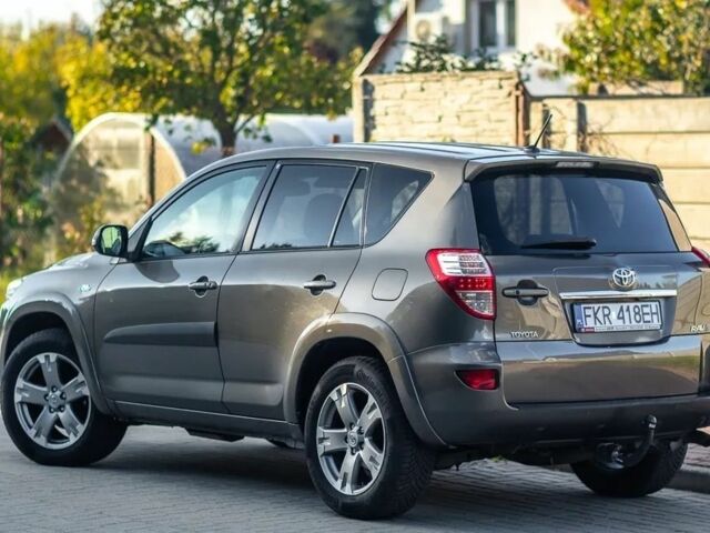 Коричневый Тойота РАВ 4, объемом двигателя 2.2 л и пробегом 187 тыс. км за 8100 $, фото 9 на Automoto.ua