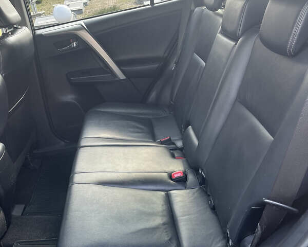 Коричневый Тойота РАВ 4, объемом двигателя 2.4 л и пробегом 173 тыс. км за 16800 $, фото 10 на Automoto.ua