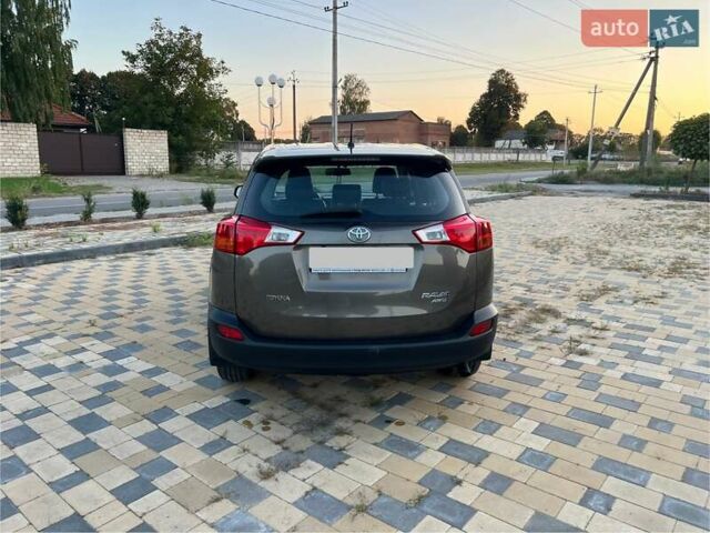 Коричневий Тойота РАВ 4, об'ємом двигуна 2.23 л та пробігом 133 тис. км за 18700 $, фото 2 на Automoto.ua