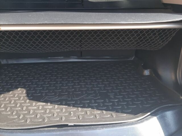 Коричневый Тойота РАВ 4, объемом двигателя 2.2 л и пробегом 242 тыс. км за 16500 $, фото 14 на Automoto.ua