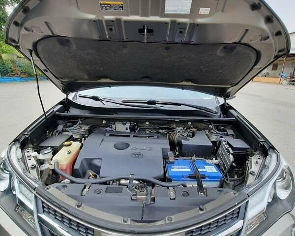 Коричневий Тойота РАВ 4, об'ємом двигуна 2.23 л та пробігом 183 тис. км за 16500 $, фото 31 на Automoto.ua