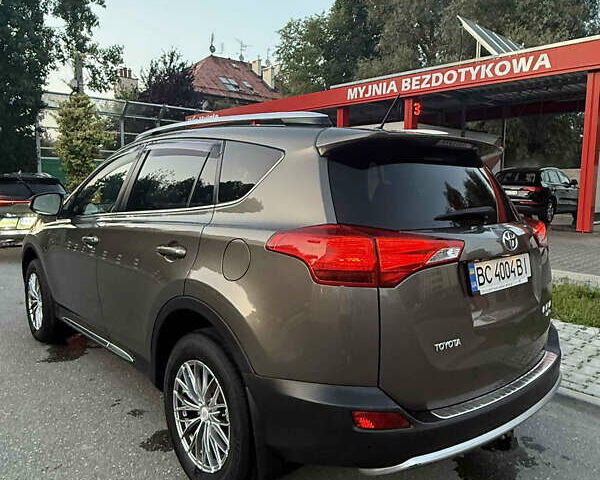 Коричневый Тойота РАВ 4, объемом двигателя 2.23 л и пробегом 198 тыс. км за 19000 $, фото 4 на Automoto.ua