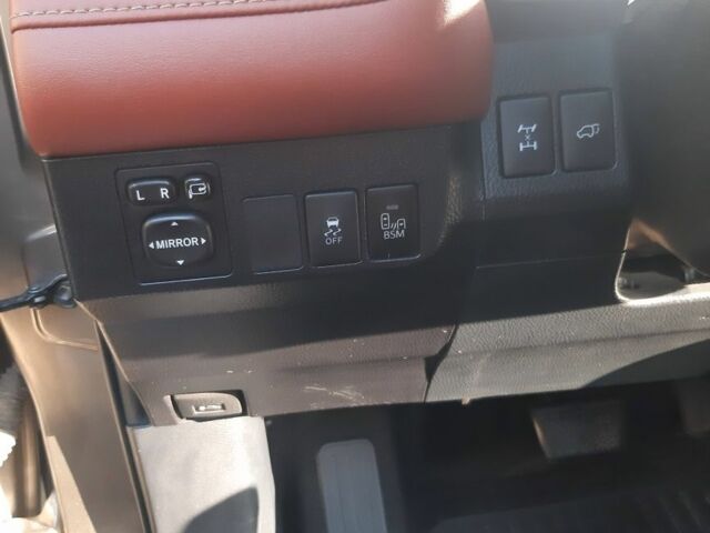 Коричневый Тойота РАВ 4, объемом двигателя 2.2 л и пробегом 242 тыс. км за 16500 $, фото 10 на Automoto.ua