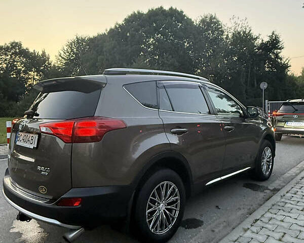 Коричневый Тойота РАВ 4, объемом двигателя 2.23 л и пробегом 198 тыс. км за 19000 $, фото 2 на Automoto.ua