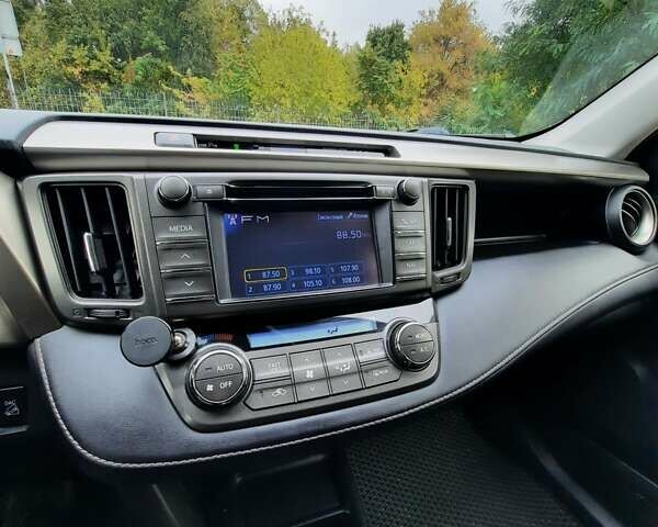 Коричневий Тойота РАВ 4, об'ємом двигуна 2.23 л та пробігом 183 тис. км за 16500 $, фото 51 на Automoto.ua