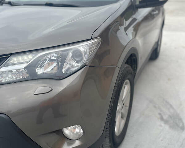 Коричневый Тойота РАВ 4, объемом двигателя 2.23 л и пробегом 182 тыс. км за 16900 $, фото 13 на Automoto.ua