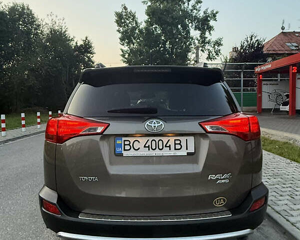 Коричневый Тойота РАВ 4, объемом двигателя 2.23 л и пробегом 198 тыс. км за 19000 $, фото 3 на Automoto.ua