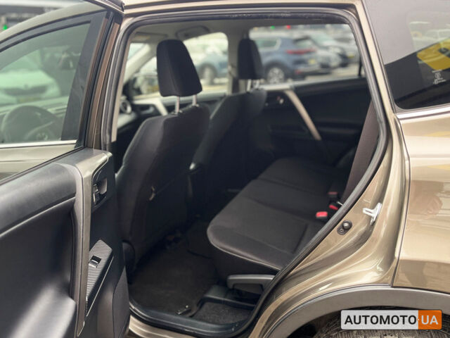 Коричневий Тойота РАВ 4, об'ємом двигуна 2.2 л та пробігом 176 тис. км за 18900 $, фото 20 на Automoto.ua