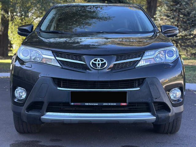 Коричневий Тойота РАВ 4, об'ємом двигуна 2 л та пробігом 186 тис. км за 17300 $, фото 1 на Automoto.ua