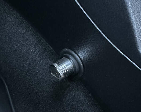 Коричневий Тойота РАВ 4, об'ємом двигуна 2 л та пробігом 186 тис. км за 17300 $, фото 31 на Automoto.ua