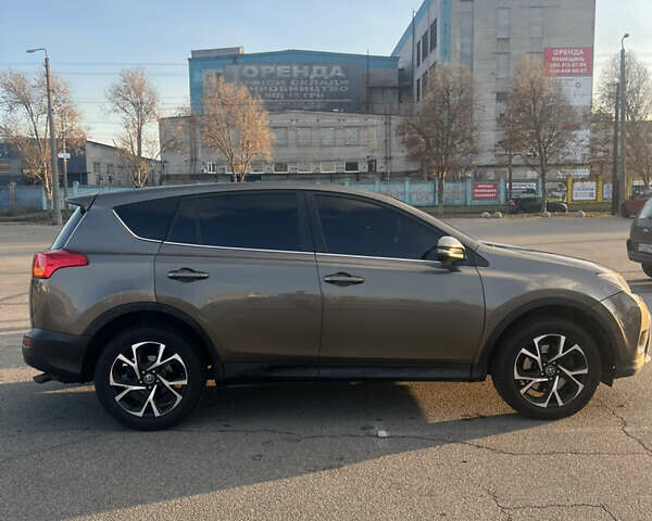 Коричневый Тойота РАВ 4, объемом двигателя 2.23 л и пробегом 164 тыс. км за 18500 $, фото 3 на Automoto.ua