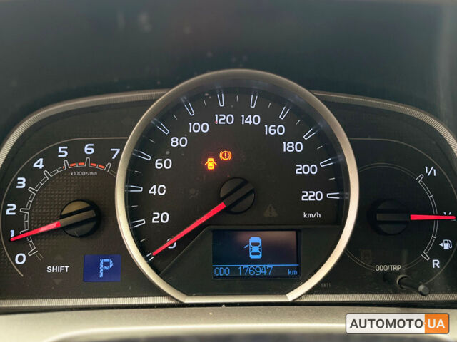 Коричневий Тойота РАВ 4, об'ємом двигуна 2.2 л та пробігом 176 тис. км за 18900 $, фото 17 на Automoto.ua
