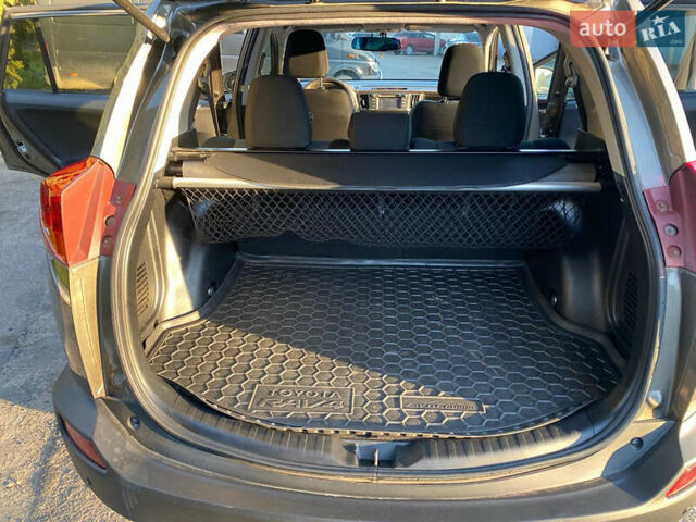 Коричневий Тойота РАВ 4, об'ємом двигуна 2.49 л та пробігом 168 тис. км за 16999 $, фото 11 на Automoto.ua