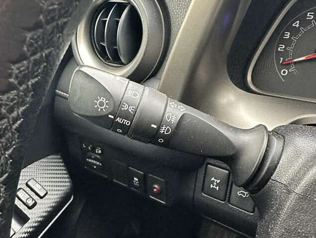 Коричневий Тойота РАВ 4, об'ємом двигуна 2 л та пробігом 189 тис. км за 15999 $, фото 46 на Automoto.ua