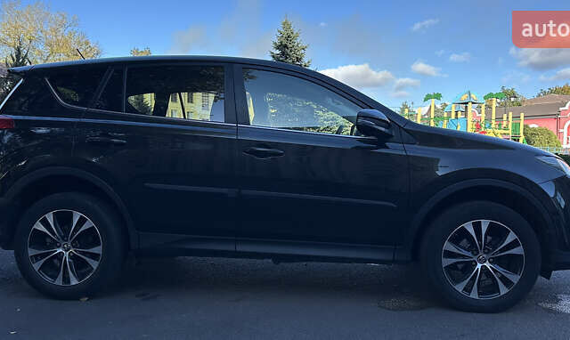 Коричневий Тойота РАВ 4, об'ємом двигуна 2 л та пробігом 186 тис. км за 17300 $, фото 3 на Automoto.ua