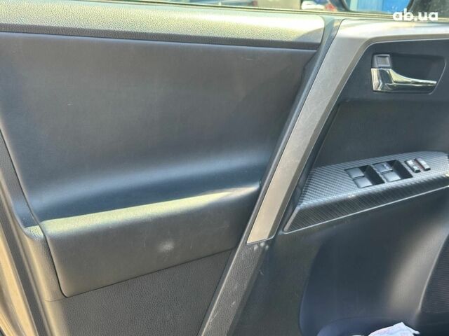 Коричневый Тойота РАВ 4, объемом двигателя 2.2 л и пробегом 112 тыс. км за 20990 $, фото 8 на Automoto.ua