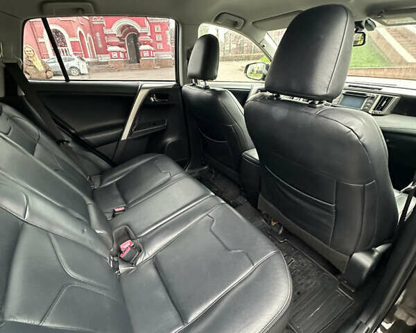 Коричневий Тойота РАВ 4, об'ємом двигуна 2 л та пробігом 189 тис. км за 15999 $, фото 15 на Automoto.ua