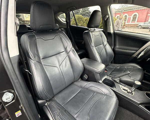 Коричневий Тойота РАВ 4, об'ємом двигуна 2 л та пробігом 189 тис. км за 15999 $, фото 22 на Automoto.ua