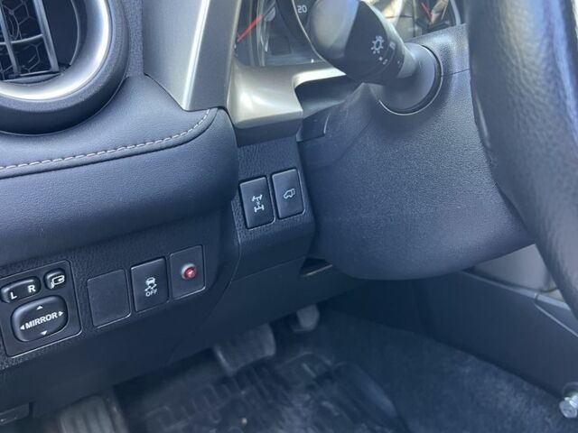 Коричневий Тойота РАВ 4, об'ємом двигуна 2 л та пробігом 186 тис. км за 16000 $, фото 10 на Automoto.ua