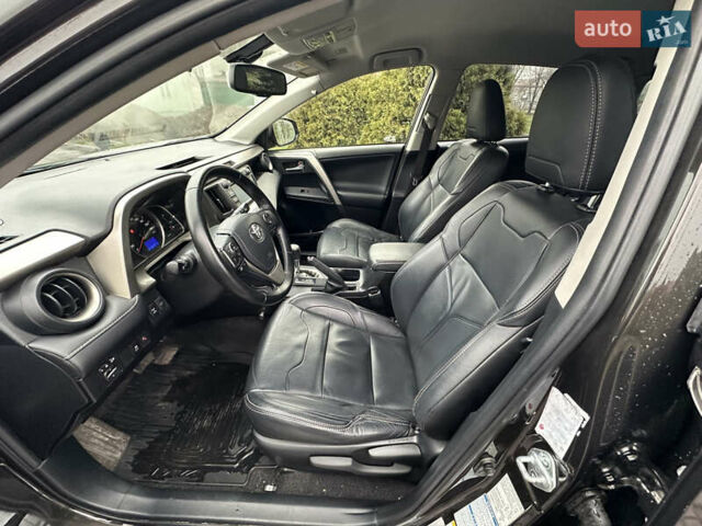 Коричневий Тойота РАВ 4, об'ємом двигуна 2 л та пробігом 189 тис. км за 15999 $, фото 10 на Automoto.ua