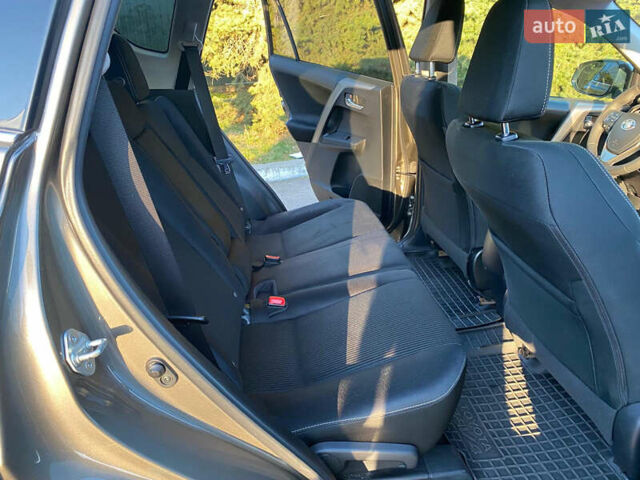 Коричневий Тойота РАВ 4, об'ємом двигуна 2.49 л та пробігом 168 тис. км за 16999 $, фото 9 на Automoto.ua