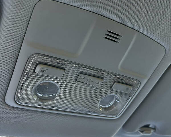 Коричневий Тойота РАВ 4, об'ємом двигуна 2 л та пробігом 186 тис. км за 17300 $, фото 29 на Automoto.ua