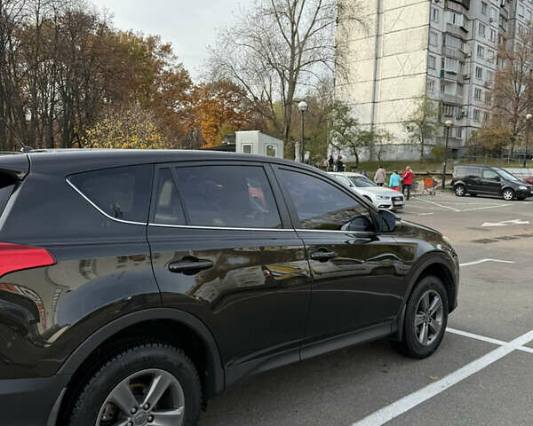 Коричневый Тойота РАВ 4, объемом двигателя 2.23 л и пробегом 147 тыс. км за 16200 $, фото 3 на Automoto.ua