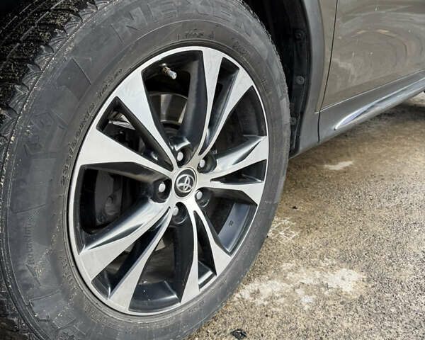 Коричневый Тойота РАВ 4, объемом двигателя 2.23 л и пробегом 211 тыс. км за 18300 $, фото 8 на Automoto.ua