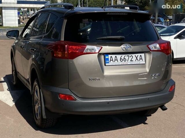 Тойота РАВ 4 2015 у Києві на Automoto.ua Коричневий Тойота РАВ 4, об'ємом двигуна 2.2 л та пробігом 113 тис. км за 18900 $, фото 4 на Automoto.ua