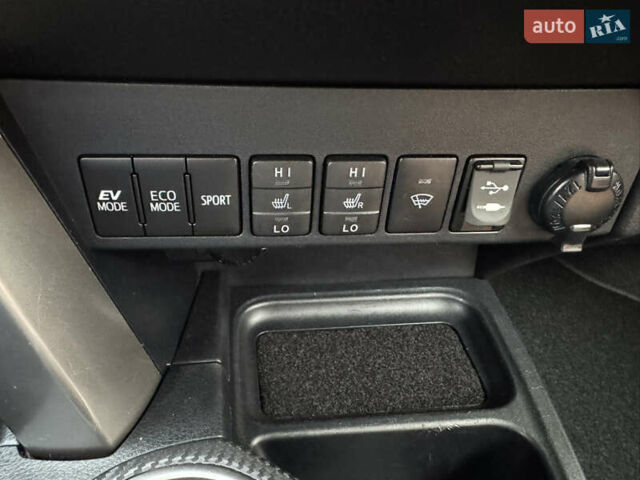 Коричневый Тойота РАВ 4, объемом двигателя 2.5 л и пробегом 147 тыс. км за 23000 $, фото 24 на Automoto.ua