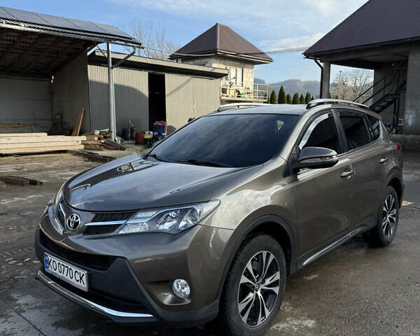Коричневый Тойота РАВ 4, объемом двигателя 2.23 л и пробегом 211 тыс. км за 18300 $, фото 7 на Automoto.ua