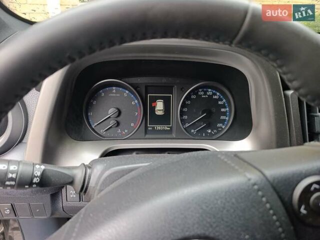 Коричневый Тойота РАВ 4, объемом двигателя 2 л и пробегом 139 тыс. км за 21500 $, фото 2 на Automoto.ua