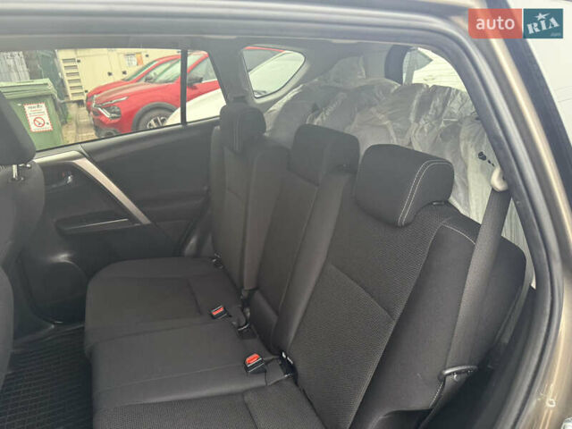 Коричневый Тойота РАВ 4, объемом двигателя 1.99 л и пробегом 67 тыс. км за 22800 $, фото 31 на Automoto.ua