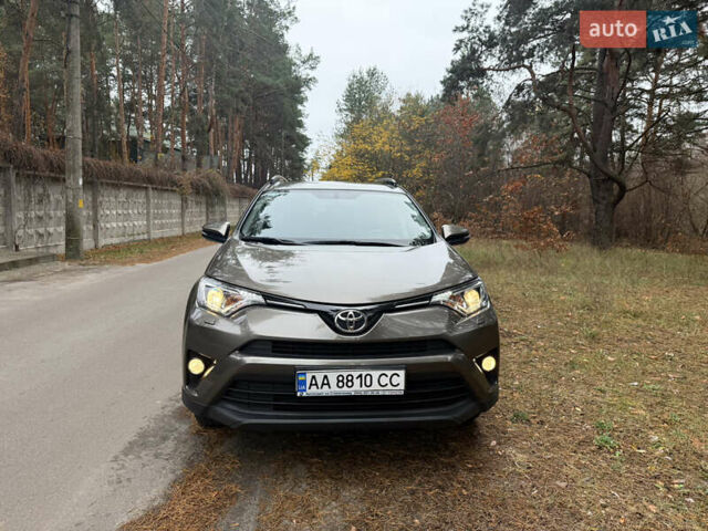 Коричневый Тойота РАВ 4, объемом двигателя 1.99 л и пробегом 67 тыс. км за 22800 $, фото 6 на Automoto.ua