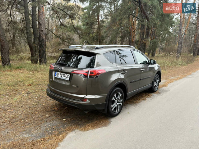 Коричневый Тойота РАВ 4, объемом двигателя 1.99 л и пробегом 67 тыс. км за 22800 $, фото 4 на Automoto.ua