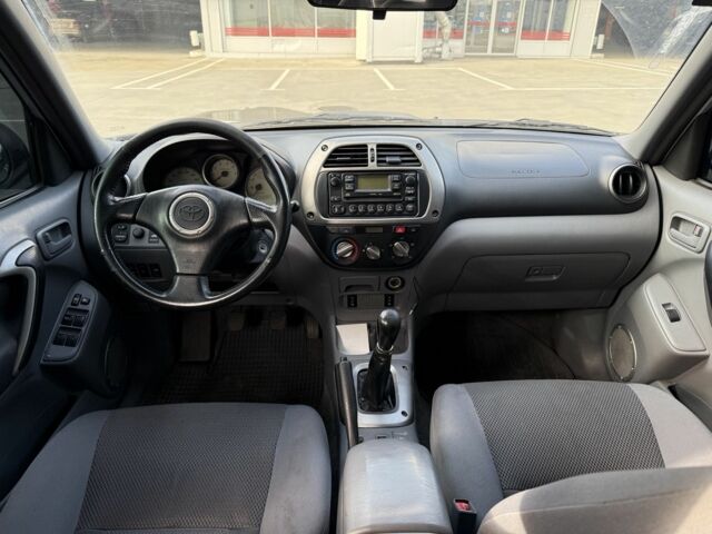 Красный Тойота РАВ 4, объемом двигателя 2 л и пробегом 262 тыс. км за 4000 $, фото 10 на Automoto.ua